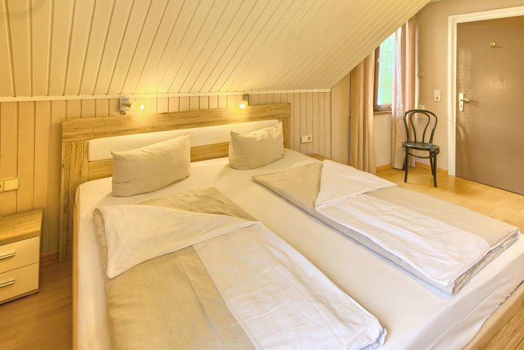 Hotel Sonne Staufen im Breisgau Bagian luar foto