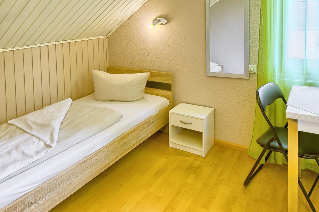 Hotel Sonne Staufen im Breisgau Bagian luar foto